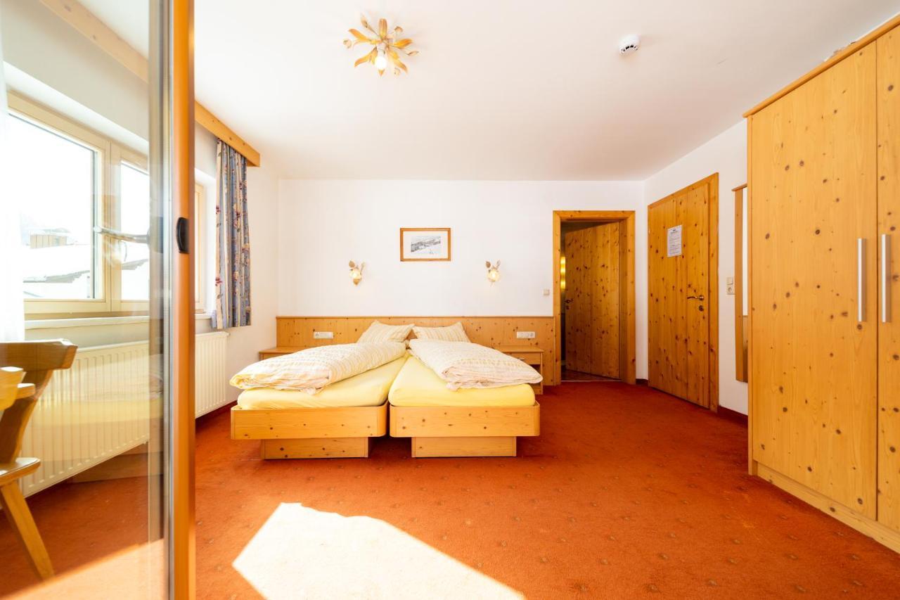 Haus Rosmarie Apartment St. Anton am Arlberg Exterior foto
